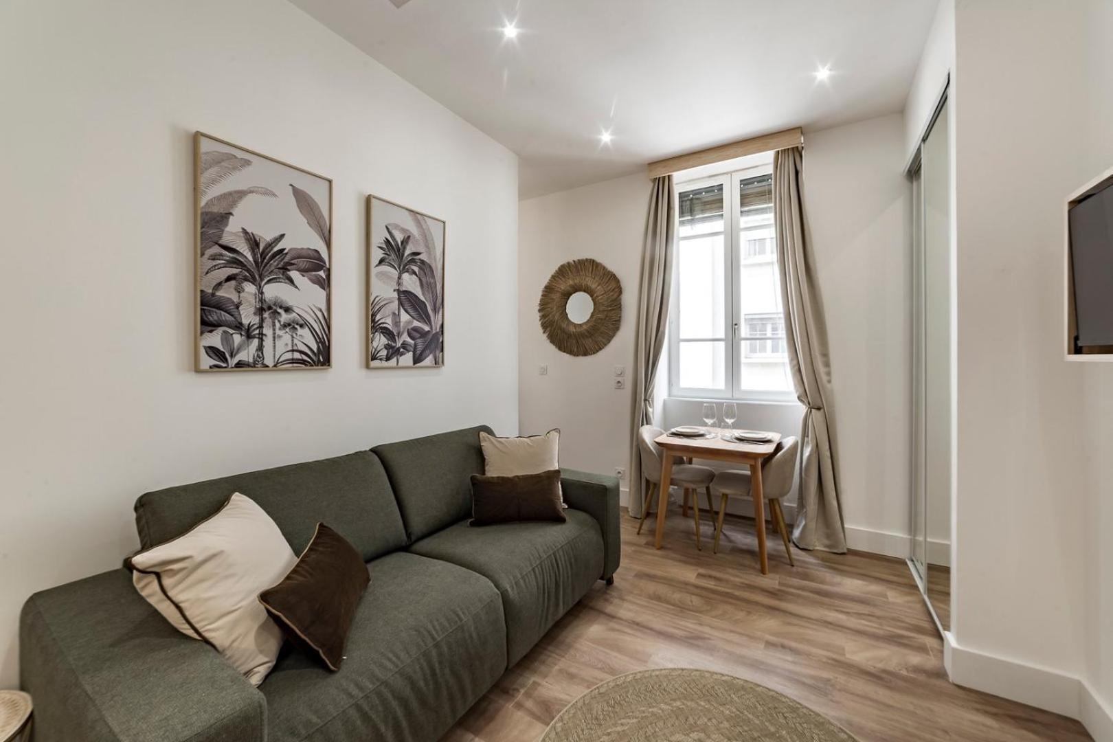 La Palmeraie Ail Villeurbanne Extérieur photo