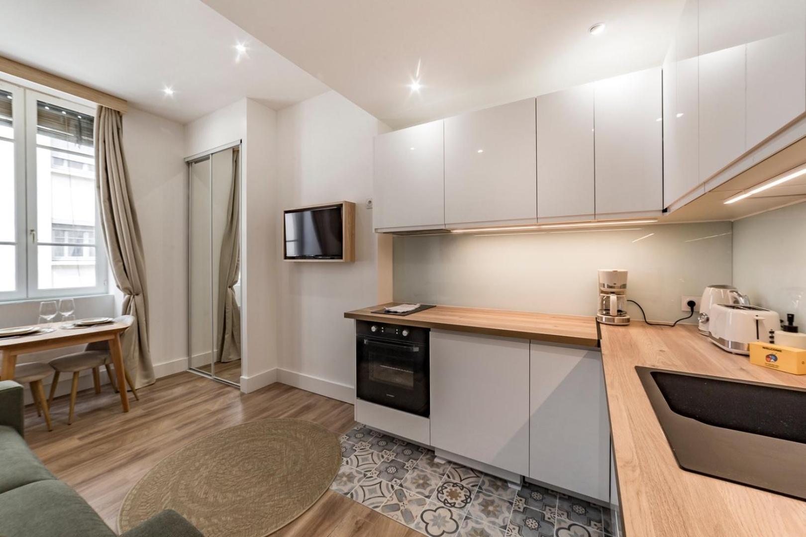 La Palmeraie Ail Villeurbanne Extérieur photo
